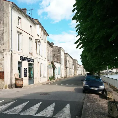 Petit Cosy Appartement Saint-Savinien